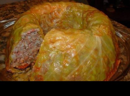 Lusta töltött káposzta, mióta ezt kipróbáltam, nem töltögetem a leveleket, ez a módszer sokkal jobb!