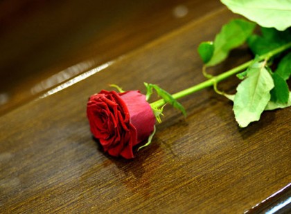 A 4 éves fiú eltűnik otthonról, hiába keresi a család. 25 évvel később valaki kopogtat az ajtón