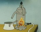 Jöjjön valaki,szökik az energia!Jöjjön valaki,szökik a pénz! Egy kis ismerős idézet, sor, mondóka, ha úgy tetszik. :D Emlékeztek még a Trombi és a tűzmanóra? Mi ebből a meséből játékosan tanultuk meg az elefánt és a tűzmanó által, hogy milyen fontos is a tűzoltók munkája, hogy mire kell figyelni, vigyázni, hogy elsősorban a megelőzés fontos és mit kell tenni, ha már baj van. A gyerek játékosan könnyebben tanul. Na ez az ami nem változott. Hoztunk egy videót is róluk: