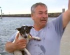 Azt hitte kutyája megfulladt - nézd mi történik mikor kiderül, hogy mégis él