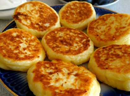 Édes túrós falatkák, ha nincs kedved sütit sütni, de édességre vágysz, próbáld ki!