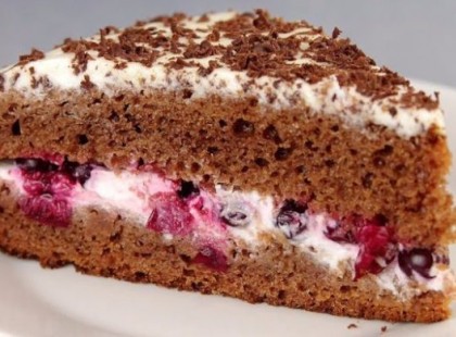 Krémes gyümölcstorta kevert tésztából, szinte bármilyen gyümölccsel elkészítheted ezt a finomságot!