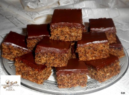 Almás,diós kevert csokimázzal