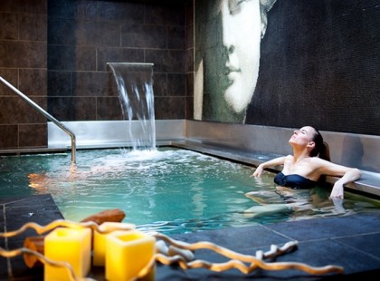 Fantasztikus lehetőség! Évente 15 alkalommal ingyenes termálfürdő belépők, wellness fürdők, kezelések, masszázsok!