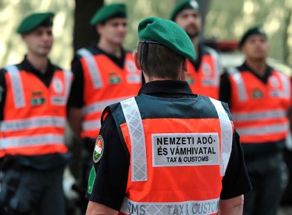 HATALMAS NAV RAZZIA JÖN ! MUTATJUK HOGY KI, MIRE SZÁMÍTSON! ITT EGÉSZEN BIZTOSAN KOPOGTATNAK A NAV ELLENŐRÖK A HÉTEN! ITT AZ ORSZÁGOS LISTA!