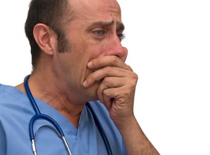 Zokogva mondta az orvos: 