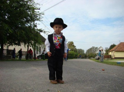 32 röhejes mondat, amin minden magyar nagyon jót fog nevetni .a 14. Pontnál már sírtam a nevetéstől