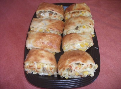 Ezt figyeld! Sonkás-sajtos-kukoricás tekercsek – Ilyen finomat még nem ettél!