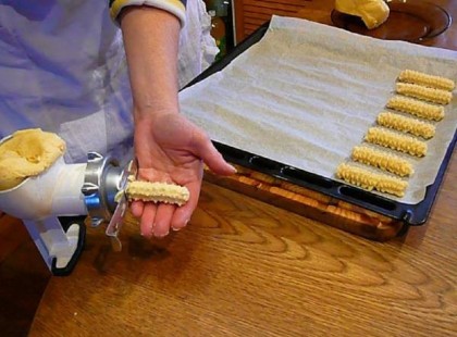 Nagyi féle darálós eszembe juttattatja a gyermekkorom ízeit!