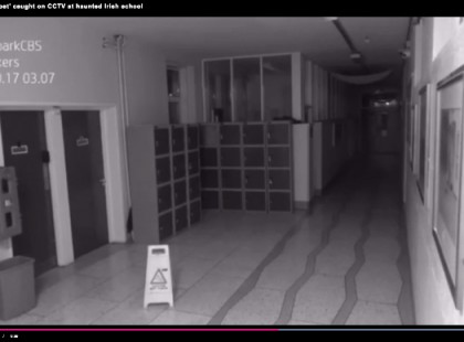 Hát­bor­zon­gató dol­go­kat rög­zí­tett az is­kola ipari ka­me­rája!