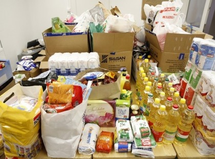 Idén ősztől Új támogatást kapnak a családok. Minden hónapban rendszeresen 8 ezer forint értékű ételcsomagot kapnak az 1,2,3,4,5 gyermekes családok!