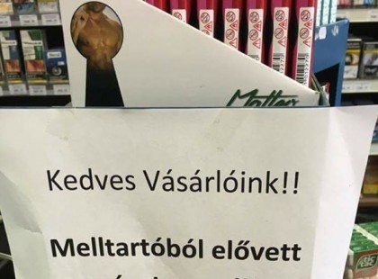 A 8. kerületben egy dohányboltos kiírásán röhög mos mindenki.