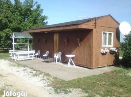 Figyelem! 650 ezer forintért az öné lehet most ez a mobilház! Saját otthon 650 ezer foritnból, konyhával, fürdőszobával, szobával! Az ország bármely részére szállítható!