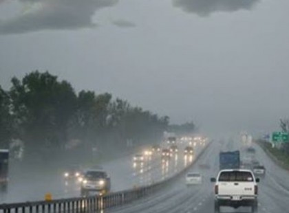 ZIVATAROK JÖNNEK, ELMOSSA AZ ESŐ A VASÁRNAPOT! 5 MEGYÉRE FIGYELMEZTETÉST ADTAK KI