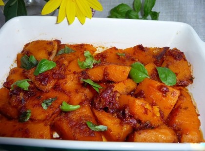 A sütőtökből ínycsiklandó fűszeres köretet készíthetsz, finomabb mint a burgonya!