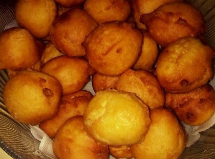 Így készül a magától megforduló 10-perces bögrés pillefánk