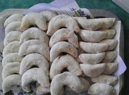 Nagymama hókiflije – Tölthető mákkal, dióval, gesztenyével és szilvalekvárral <3 Itt a receptje