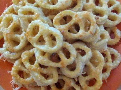 Villámgyors perec a nagyim receptje szerint, a karácsony kedvenc sóssága!