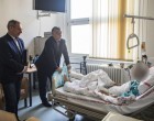 324 ORVOS, 78 FOGORVOS, 327 SZAKDOLGOZÓ, 19 GYÓGYSZERÉSZ: EZEK MIND AZ UTÓBBI FÉL ÉV (!) MENEKÜLÉSI SZÁMAI MAGYARORSZÁGRÓL