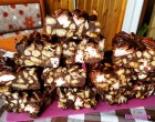 Rocky road, a tömör gyönyör &#8211; Finom ropogós sütés nélküli édesség