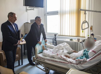 324 ORVOS, 78 FOGORVOS, 327 SZAKDOLGOZÓ, 19 GYÓGYSZERÉSZ: EZEK MIND AZ UTÓBBI FÉL ÉV (!) MENEKÜLÉSI SZÁMAI MAGYARORSZÁGRÓL