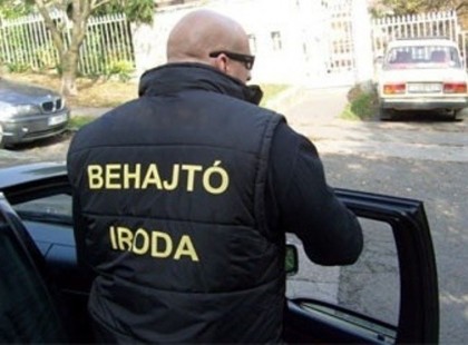 Álláspályázatra jelentkezett, és egy behajtó cég karmai között találta magát Tatabányán!