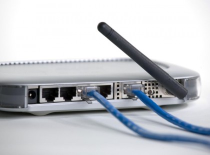 Internetezők figyelem! Ha nincs megelégedve az internet sebességével, akkor ide tegye át a routert és kétszer gyorsabb lesz a net!