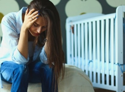 Egy csuromvizes eltévedt embert engedett be a házába, de csak később tudta meg, hogy ki is ő valójában…