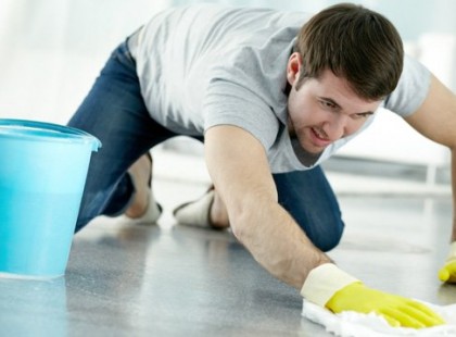 A munkanélküli jelentkezett egy multihoz, takarítónak. A HR-es elküldte, ám pár év múlva durván meglepődött!