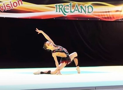 Aranyérmes lett a magyar lány gravitációt meghazudtoló tornagyakorlatával