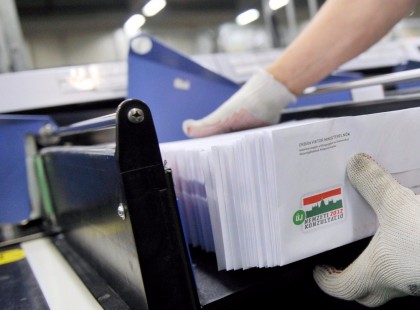 Rekordot döntött a nemzeti konzultáció