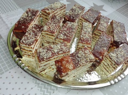 Gyermekkorunk kedvence, a Hatlapos! Mindig ott a helye az ünnepi asztalon!