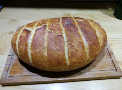 Házi kenyér jénaiban sütve! A friss, puha házi kenyérnél nincs is finomabb!