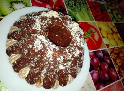 Márványos (mazsolás) kuglóf csokival nyakonöntve