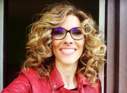 Meghalt Fábián Juli - énekesnő, dalszerző, dalszövegíró