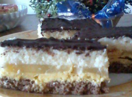 Ananászos kókuszkrémes kocka, a sütemény ami mindenkit elkápráztat!