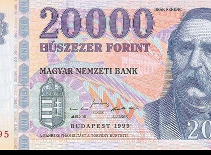 Kétszer jön családi pótlék Decemberben!