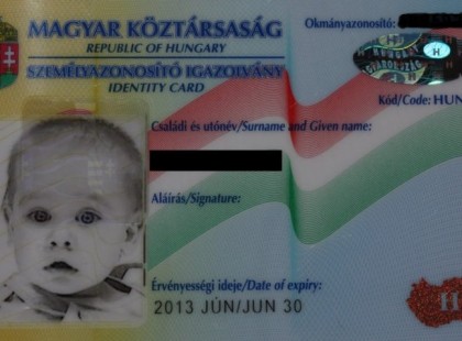 FONTOS!!! Hivatalos felszólítást kaptak a családok – 2018-ban már a csecsemőknek is kötelező a személyi igazolvány Magyarországon! Nagyon kevesen tudják, de baja lehet belőle ha nem csináltatja meg! A szülők 99%-a nem ismeri a pontos tudnivalókat! Összegyűjtöttük