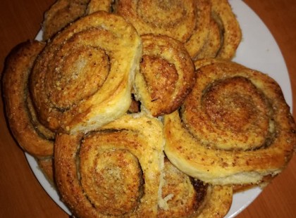 Diós csiga, már a látványa is káprázatos! Ki tud ellenállni ennek az édes finomságnak?