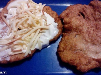 Gyors lángos Kata módra, pillanatok alatt elkészíthető, ez az ínycsiklandó csoda!