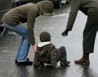 12 megyére kiadták a riasztás! Vigyázat! Nagyon veszélyes idő jön! Köd, ónos eső és más nehezítő körülmény is jön az utakon! Nagyon vigyázzon, aki útnak indul! Ezekre a megyékre adták ki a figyelmeztetést! (