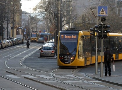 6 órát villamosozott egy halott Budán. Az ellenőrök megbüntették!