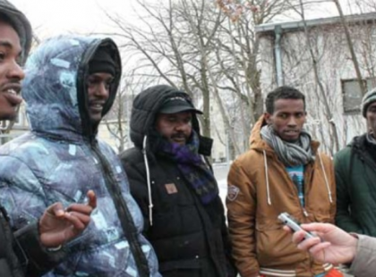 Az újságíró megkérdezi a migránst, hogy mit akar dolgozni Münchenben. A válasz egészen elképesztő: