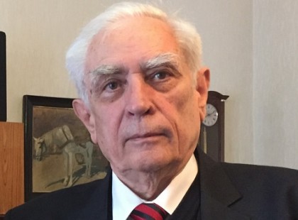 A Magyarok megmentője, akit üldöz a gyógyszermaffia