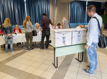 Radírozható tollakat adnak majd a választáson állítja egy bennfentes. Vigyél saját tollat, és szólj másoknak is erről!