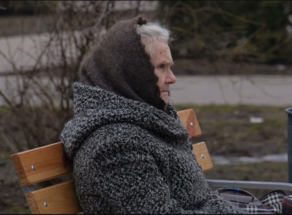 Egy idős nénikére lettem figyelmes a minap, aki egy padon ült és sírdogált. Amikor elmondta az okát, azonnal segítségért rohantam. Járt már így valaki?