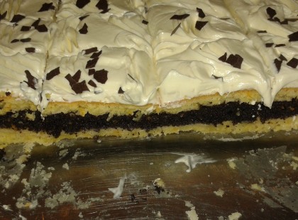 Fehér csokis, narancsos mákszelet, saját kreáció, nálunk mindig óriási sikere van!