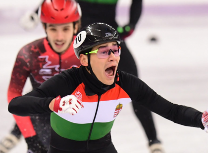 Világsiker! Elképesztő, amit a magyar gyorskorcsolya váltó véghez vitt pár perccel ezelőtt! Egy megosztással fejezzük ki gratulációnkat! Szép volt fiúk!