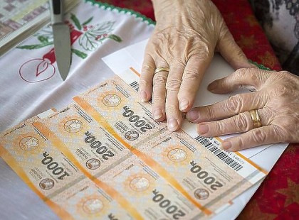 Orbánék megváltoztatnák a nyugdíjszabályokat?