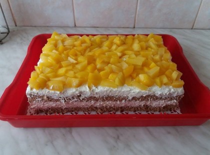 Barackos joghurttorta, minden alkalomra remek választás ez a fenséges csoda!